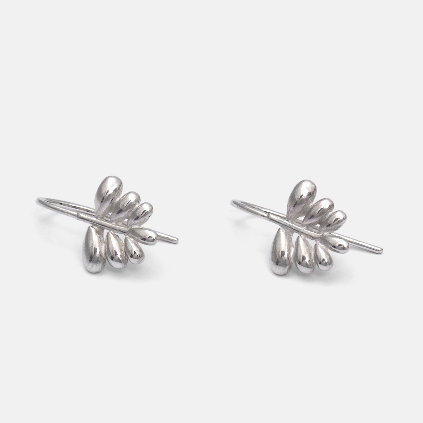 Lily Earrings（ピアス/ペア販売）